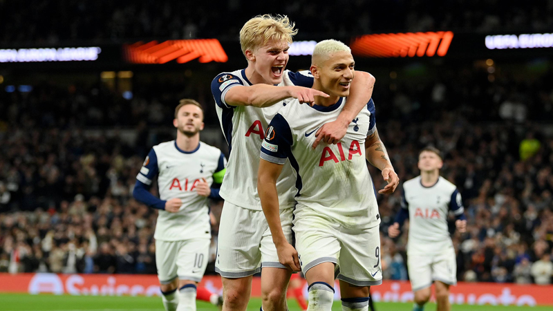 Sức mạnh và phong độ AZ Alkmaar vs Tottenham