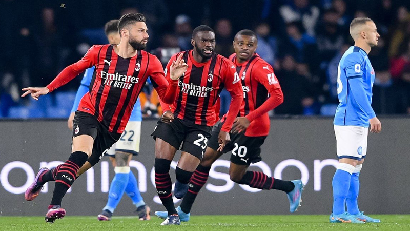 Napoli vs AC Milan soi keo 1