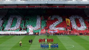 cac co dong vien xuc dong trong giay phut tri an jota 300x169 1