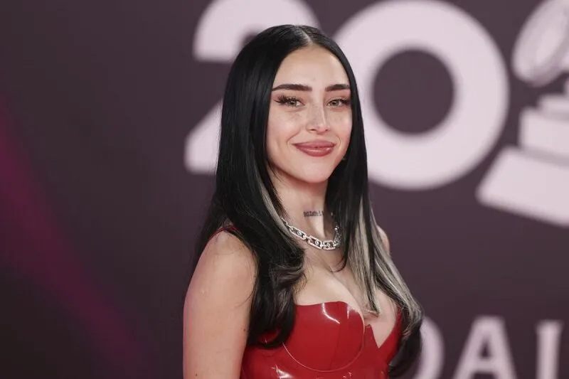 enzo fernandes nicki nicole 2