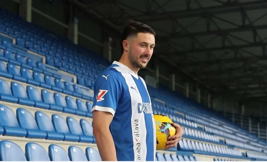 malaysia nhap tich cau thu 1 1 3